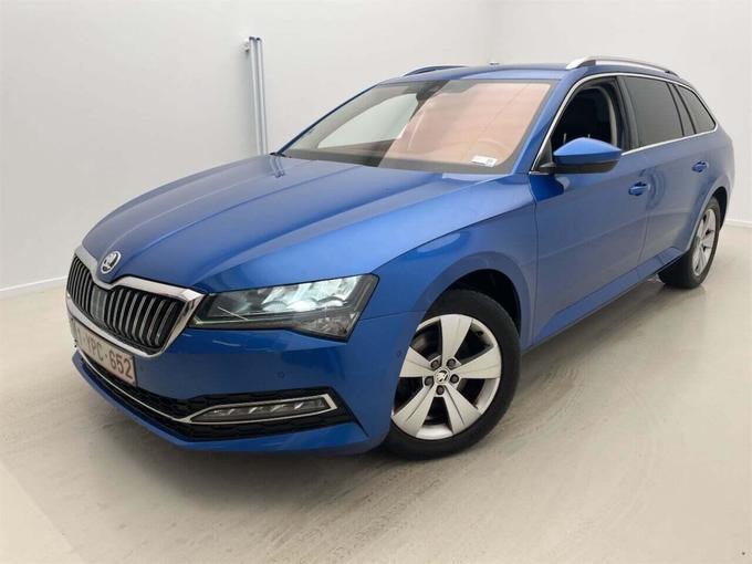 SKODA SUPERB KOMBI 2.0 TDI Style DSG