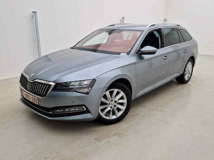 SKODA SUPERB KOMBI 2.0 TDI Style