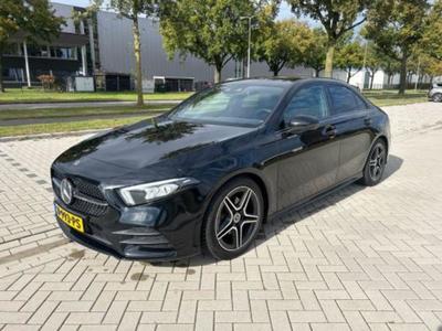 MERCEDES-BENZ A-KLASSE 180 business sol amg 100kW 7g-dc..