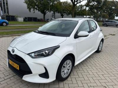 TOYOTA YARIS 1.5 Hybrid Active