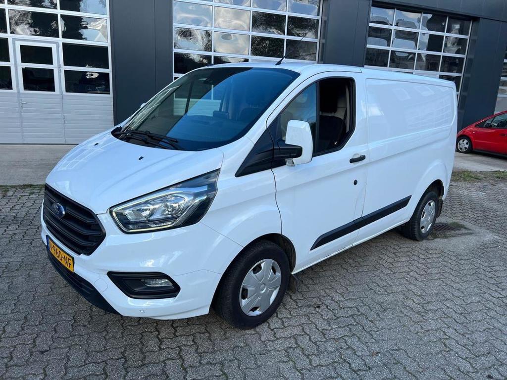 FORD Transit Custom 2.0tdci dc l1h1 270 ambiente 77kW e..