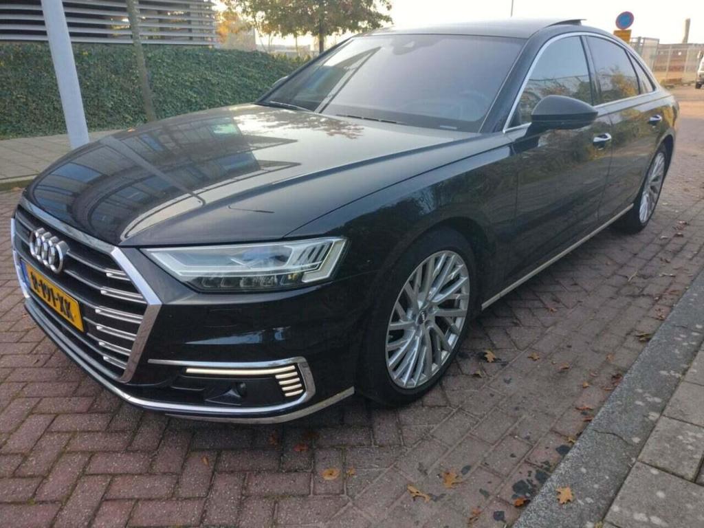 Audi A8 60 TFSI e q PL+