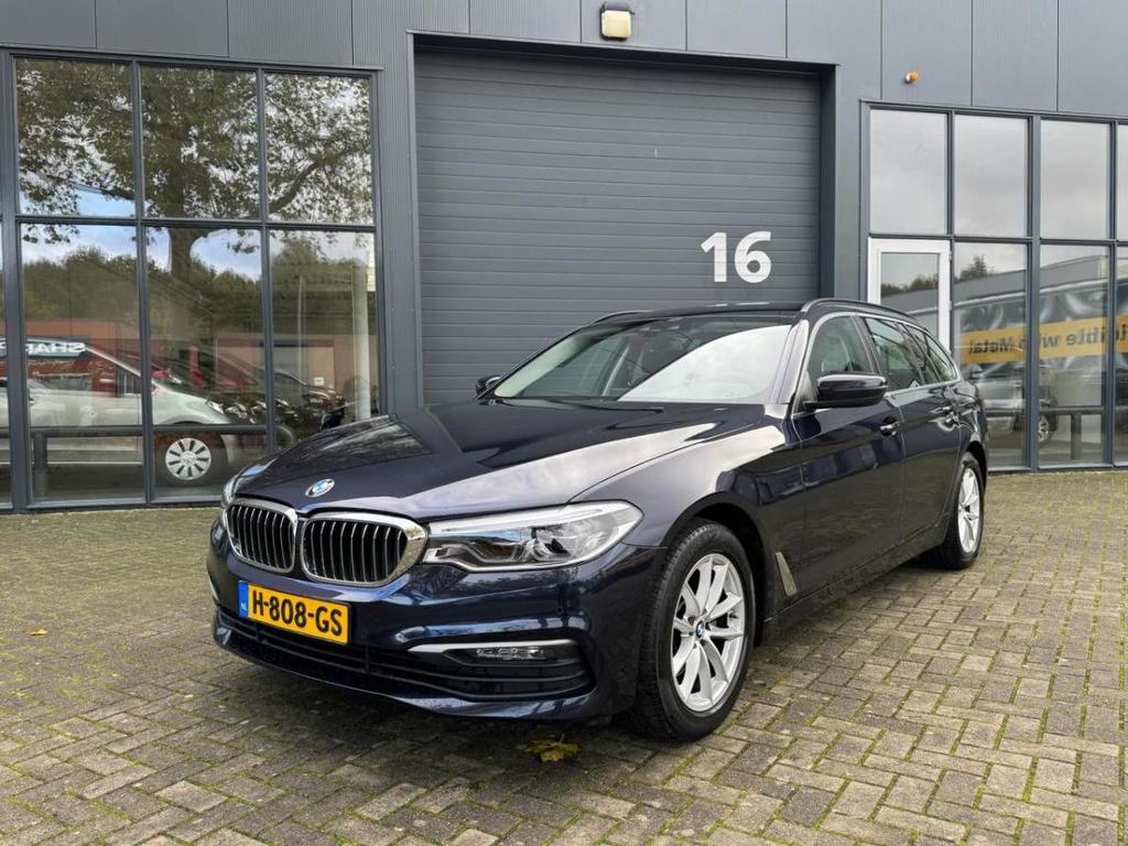 BMW 5-serie Touring 520i High Ex. Ed.