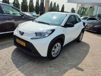 Toyota Aygo X 1.0 VVT-i MT play