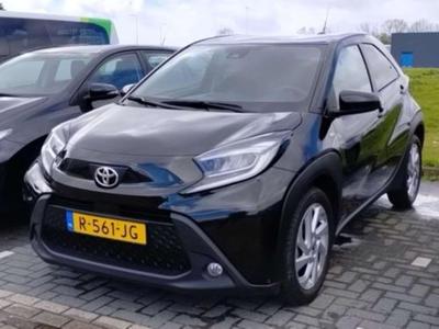 Toyota Aygo X 1.0 VVT-i MT first