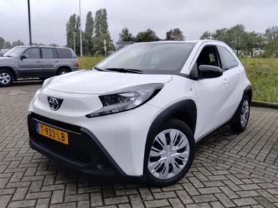 Toyota Aygo X 1.0 VVT-i MT play