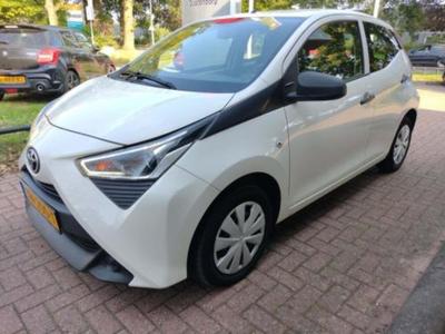 Toyota Aygo 1.0 VVT-i x-fun