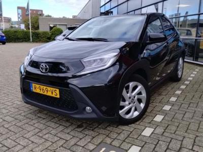 Toyota Aygo X 1.0 VVT-i MT first