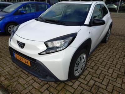 Toyota Aygo X 1.0 VVT-i MT Play