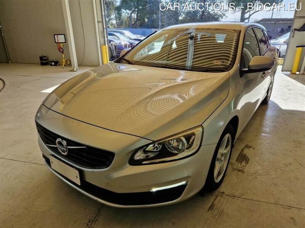VOLVO V60 2014 WAGON D2 GEARTRONIC BUSINESS