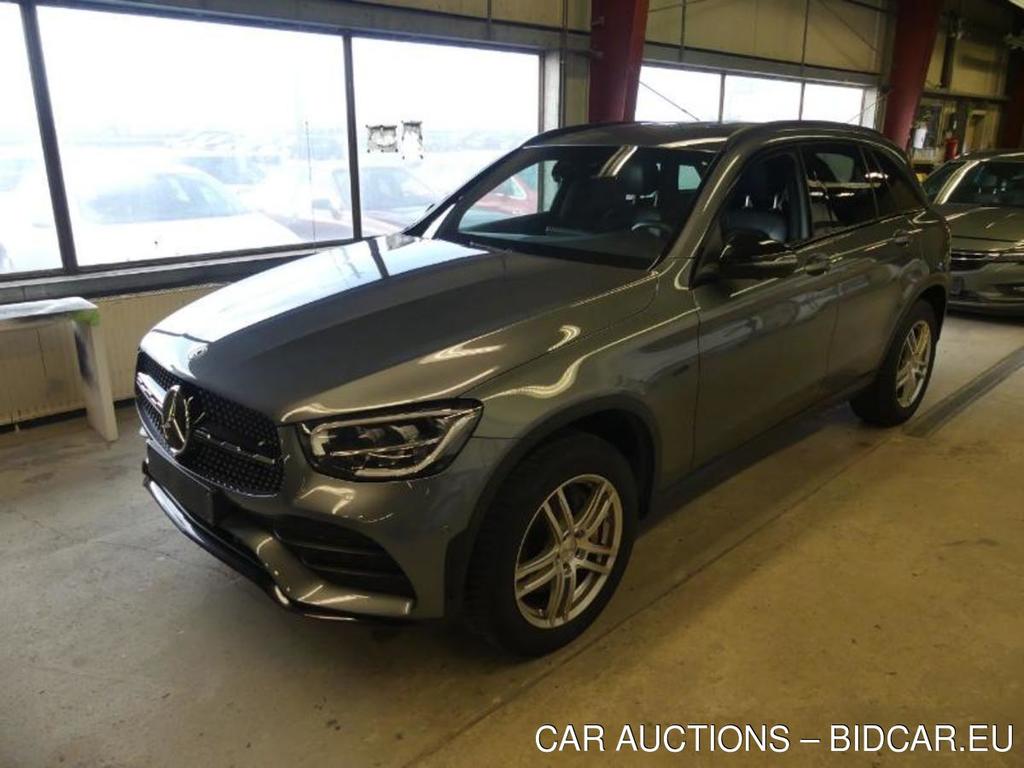 Mercedes-Benz GLC -Klasse  GLC 300 e 4Matic AMG 2.0  155KW  AT9  E6d