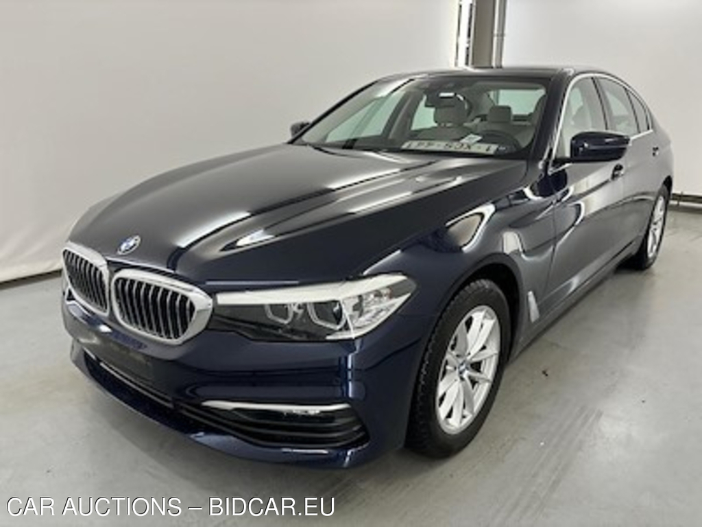 BMW 5 - 2017 520iA OPF -Corporate-Driving Assistant-