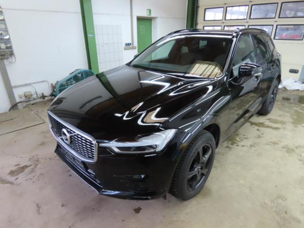 Volvo XC60  R Design 2WD 2.0  140KW  AT8  E6dT