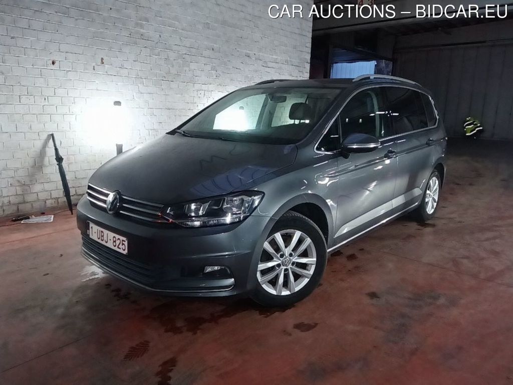 Volkswagen Touran 1.4 TSi 110kW DSG Highline 5d