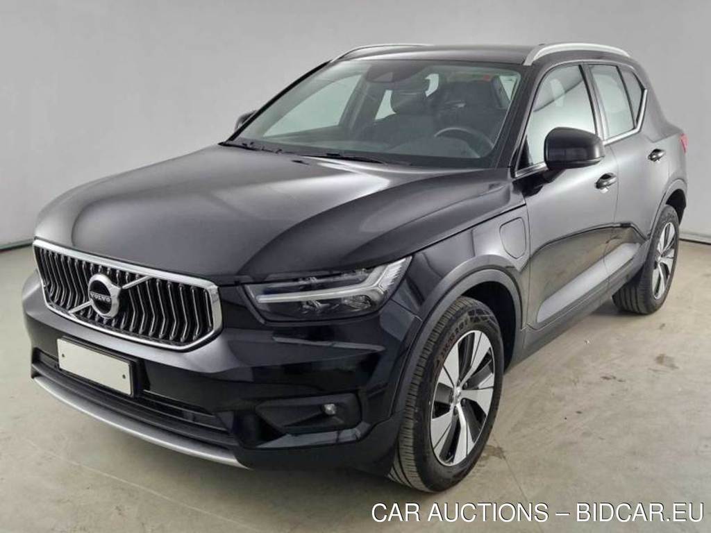 VOLVO XC40 / 2017 / 5P / SUV T5 PLUG-IN HYBRID AUTO RECH INSCRIP EXPR