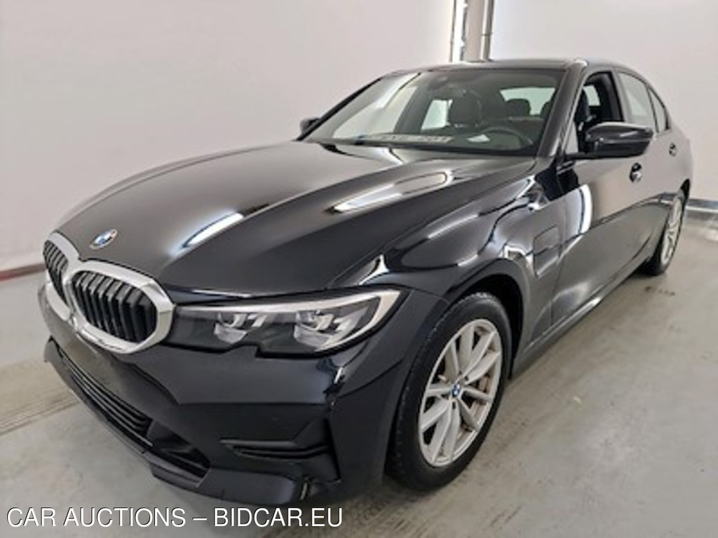 BMW 3-serie 2.0 330E (135KW) BERLINE