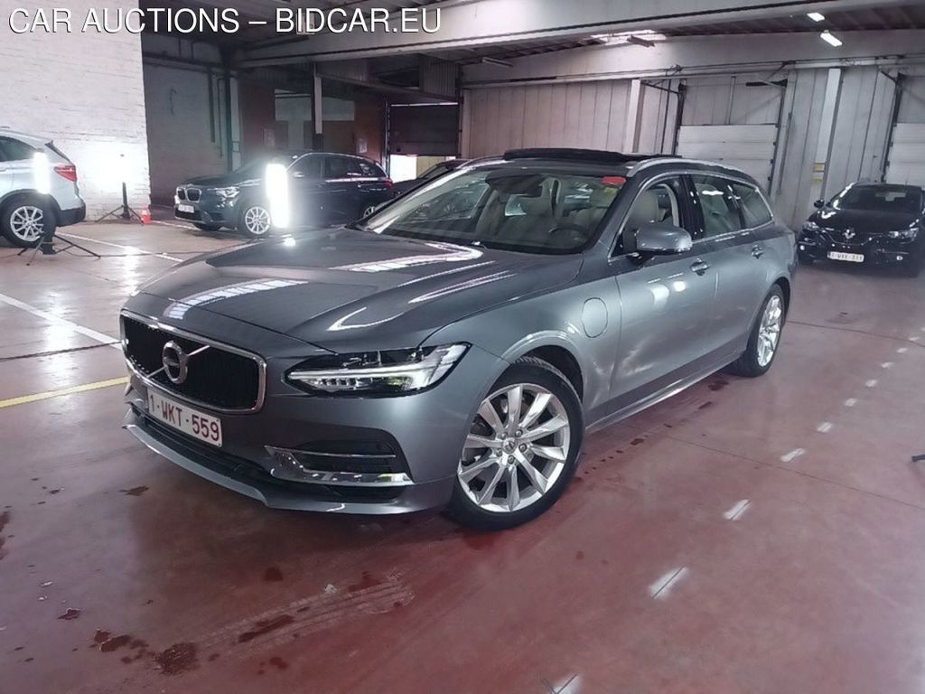 Kia Volvo V90 T8 e4x4 Geartronic Momentum 5d