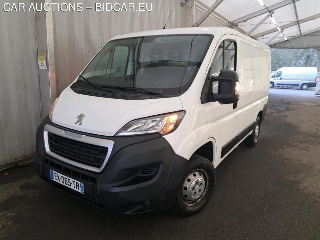 PEUGEOT Boxer VU 4p Fourgon 2.0 BLUEHDI 110 PREMIUM 333 L1H1