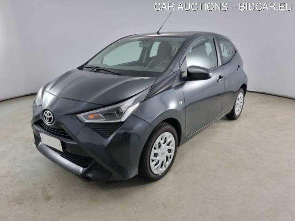 TOYOTA AYGO CONNECT / 2018 / 5P / BERLINA 1.0 VVT-I X-BUSINESS MMT MY19