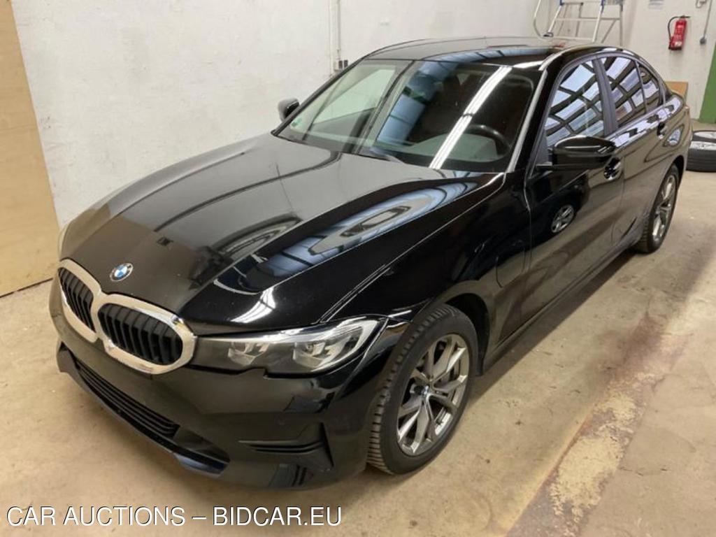 BMW Baureihe 3 Lim.  330 e Advantage 2.0  185KW  AT8  E6dT