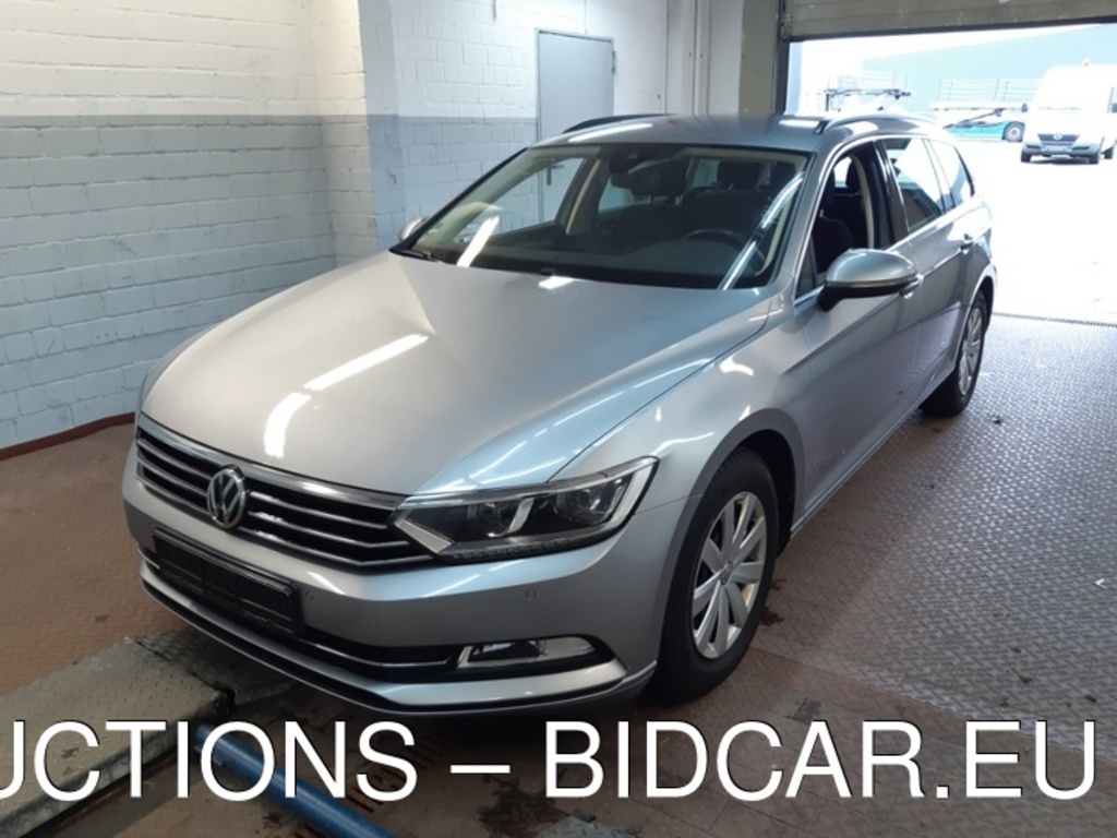 Volkswagen Passat 2.0 TDI SCR DSG Comfortline Variant