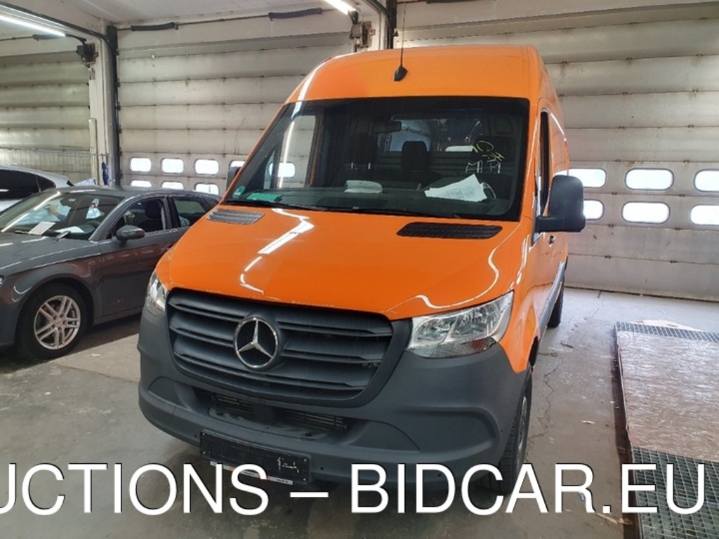 Mercedes-Benz SPRINTER 211 CDI A2 3,0t Front Hochdach standard