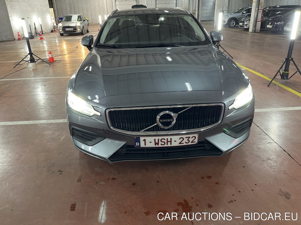 Volvo, V60 &#039;18, Volvo V60 D3 Geartronic Momentum 5d