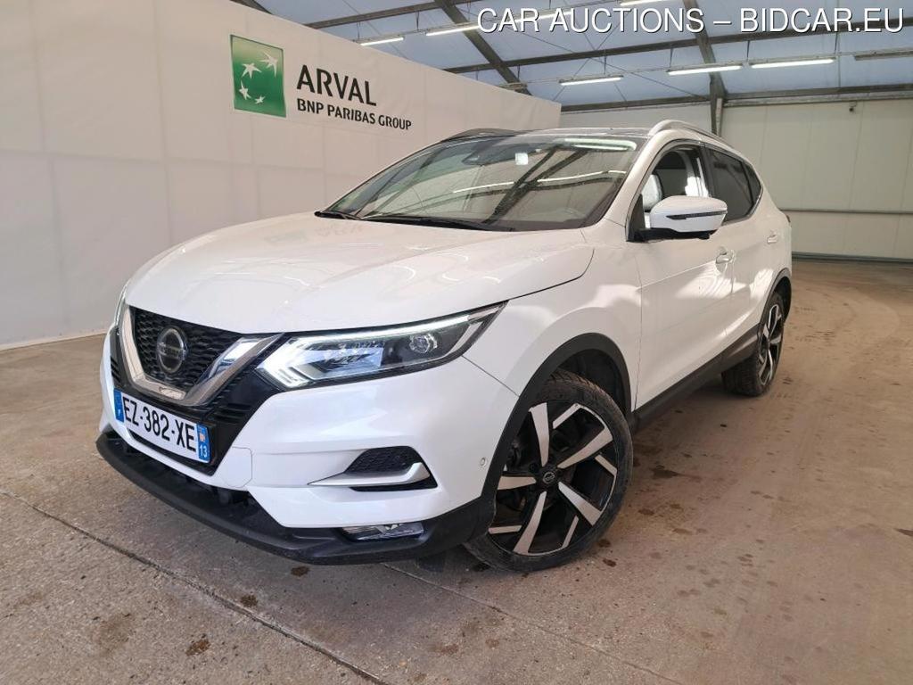 NISSAN Qashqai 5p Crossover 1.2 DIG-T 115 Xtronic Tekna