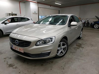 Volvo S60 S60 D2 120PK Kinetic Pack Professional &amp; Rear Camera