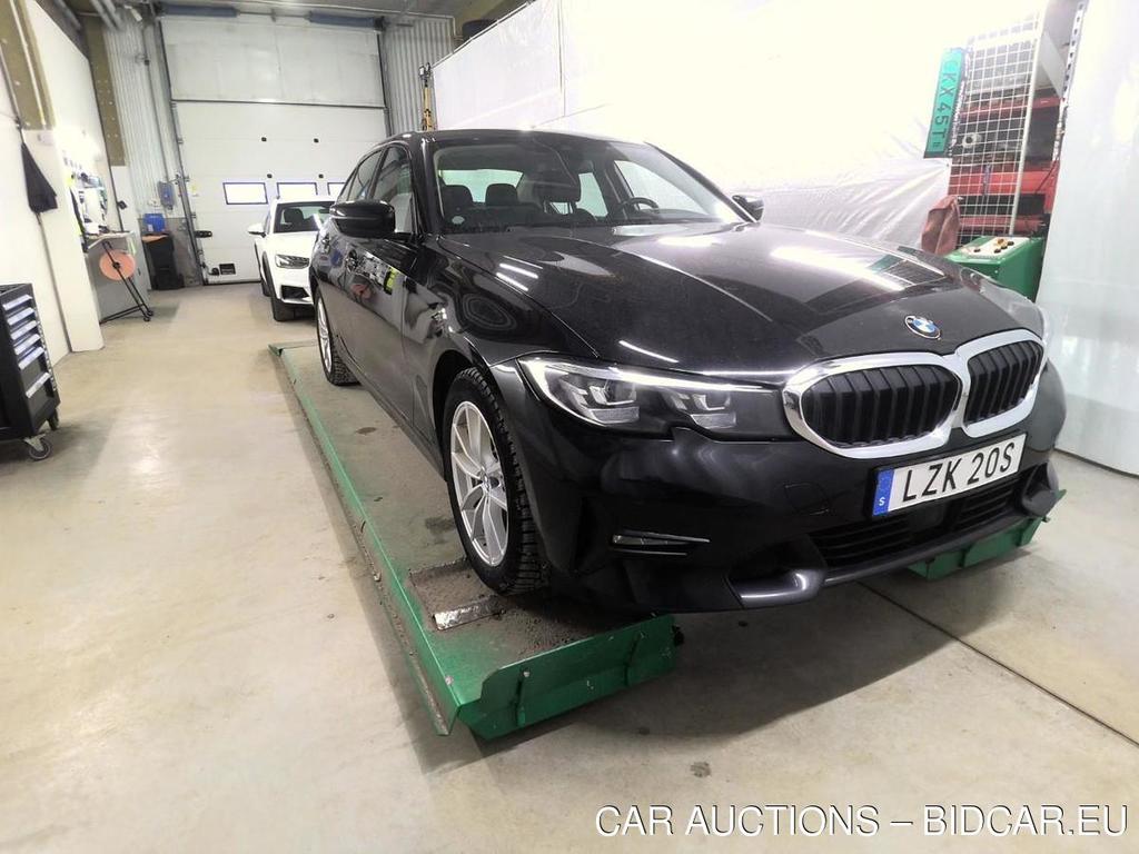 BMW 330e Connected Edt. Aut.