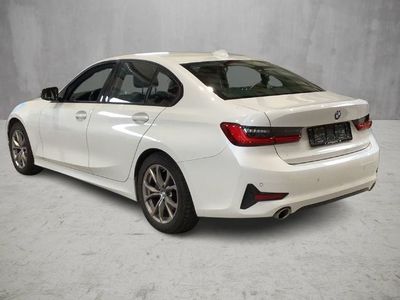 BMW 3 Serie 2.0 320I F SPORT LINE AUTO 4d