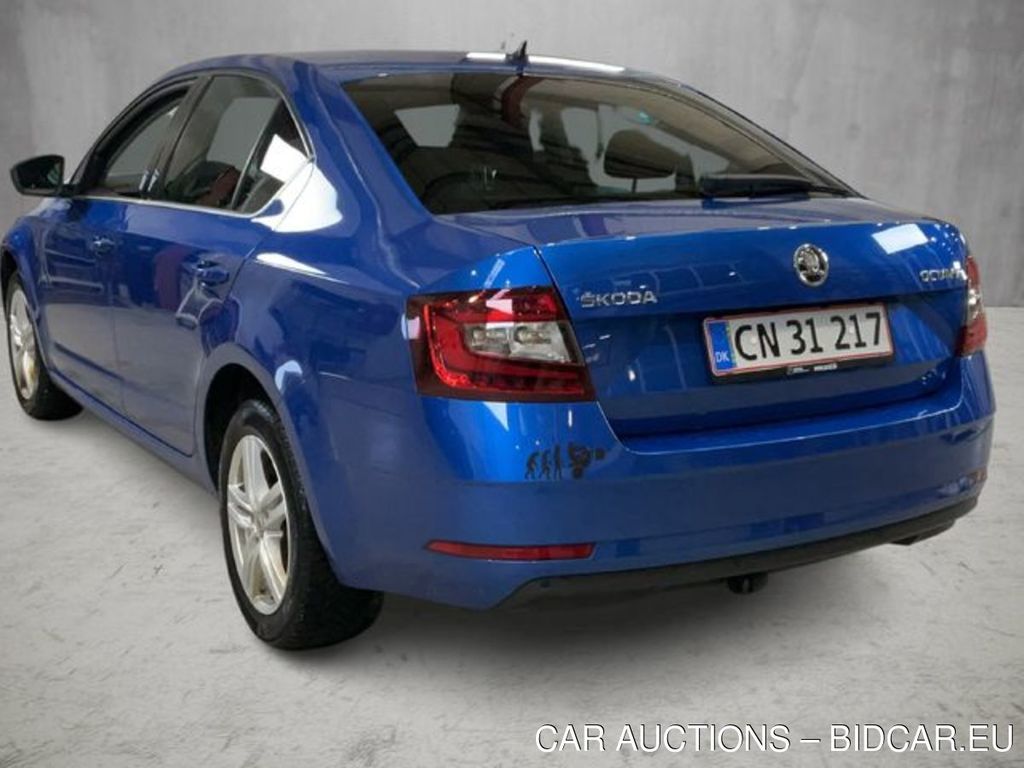 Skoda Octavia 2.0 TDI 150 F Style Business Line+ DSG7 5d