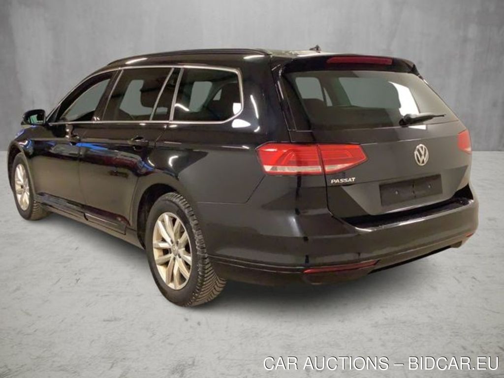 Volkswagen Passat 2.0 TDI 150 SCR COMFORTLINE PRE DSG VARI 5d