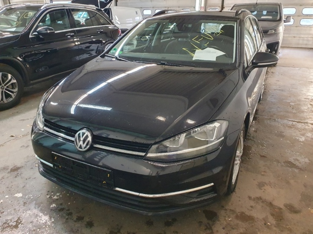 Volkswagen Golf 1.6 TDI SCR DSG Comfortline Variant