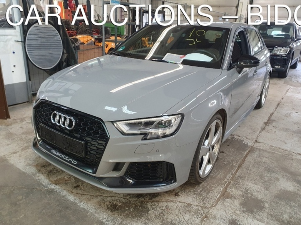 Audi RS3 2.5 TFSI S tronic quattro Sportback