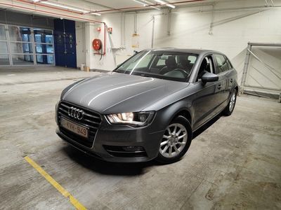 Audi A3 Sportback 2.0 TDi 100kW S tronic Attraction 5d