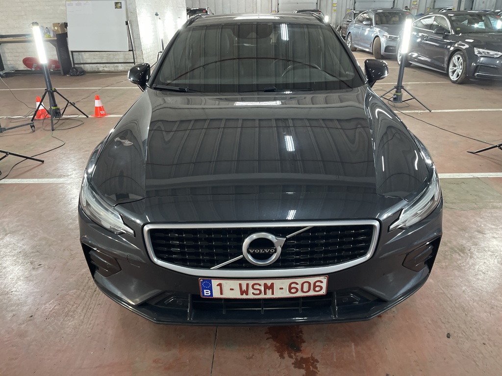 Volvo, V60 &#039;18, Volvo V60 T4 Geartronic R-Design 5d