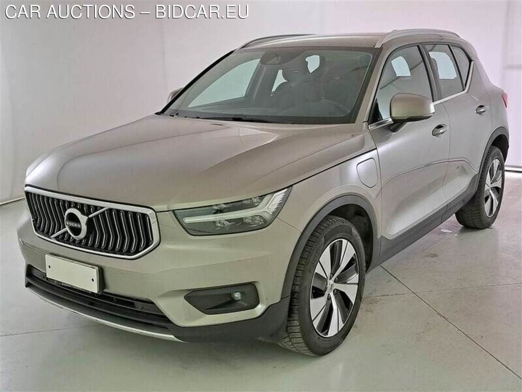 VOLVO XC40 / 2017 / 5P / SUV T5 PLUG-IN HYBRID AUTO RECH INSCRIP EXPR