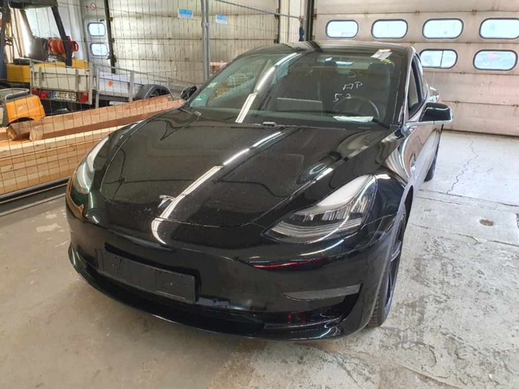 Tesla Model 3 Langstreckenbatterie - Allradantrieb mit