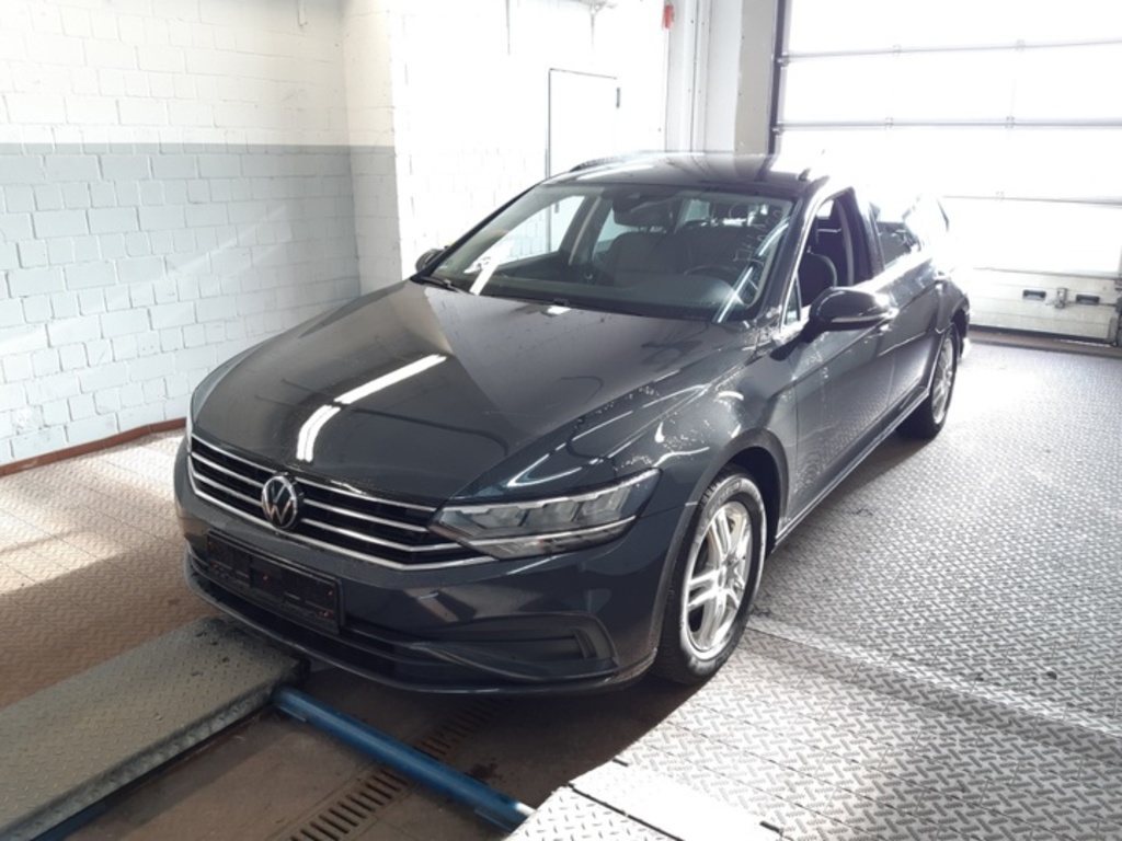 Volkswagen Passat 2.0 TDI SCR DSG Conceptline Variant