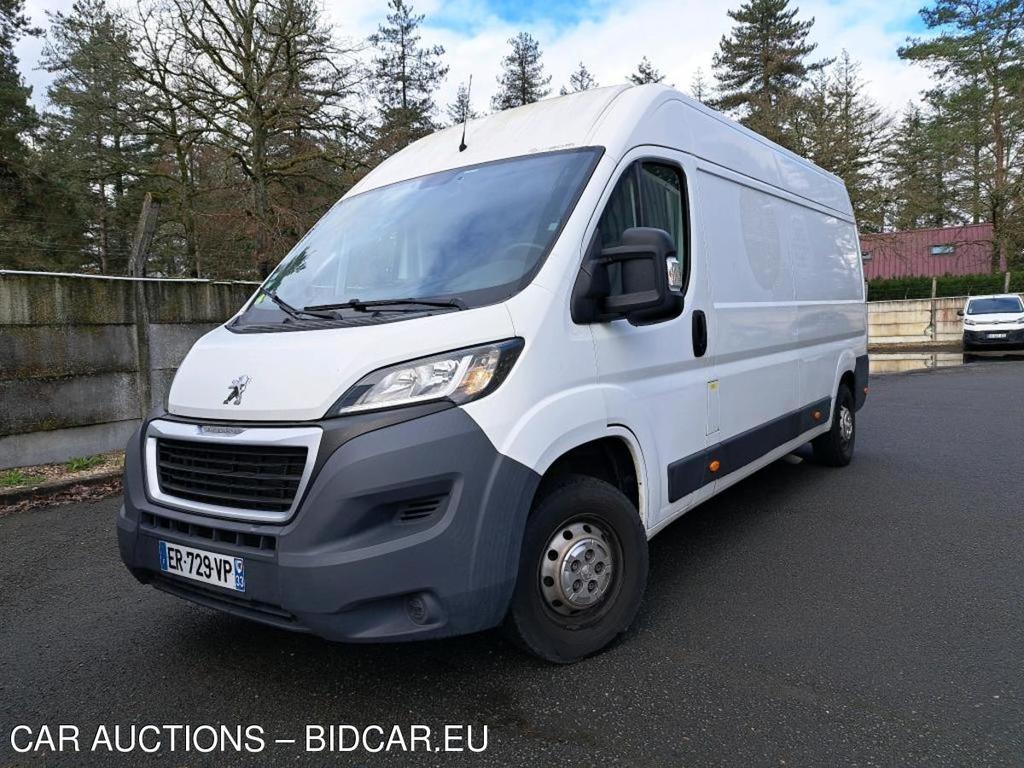 PEUGEOT Boxer VU 4p Fourgon 2.0 BLUEHDI 130 S&amp;S PREMIUM 335 L3H2