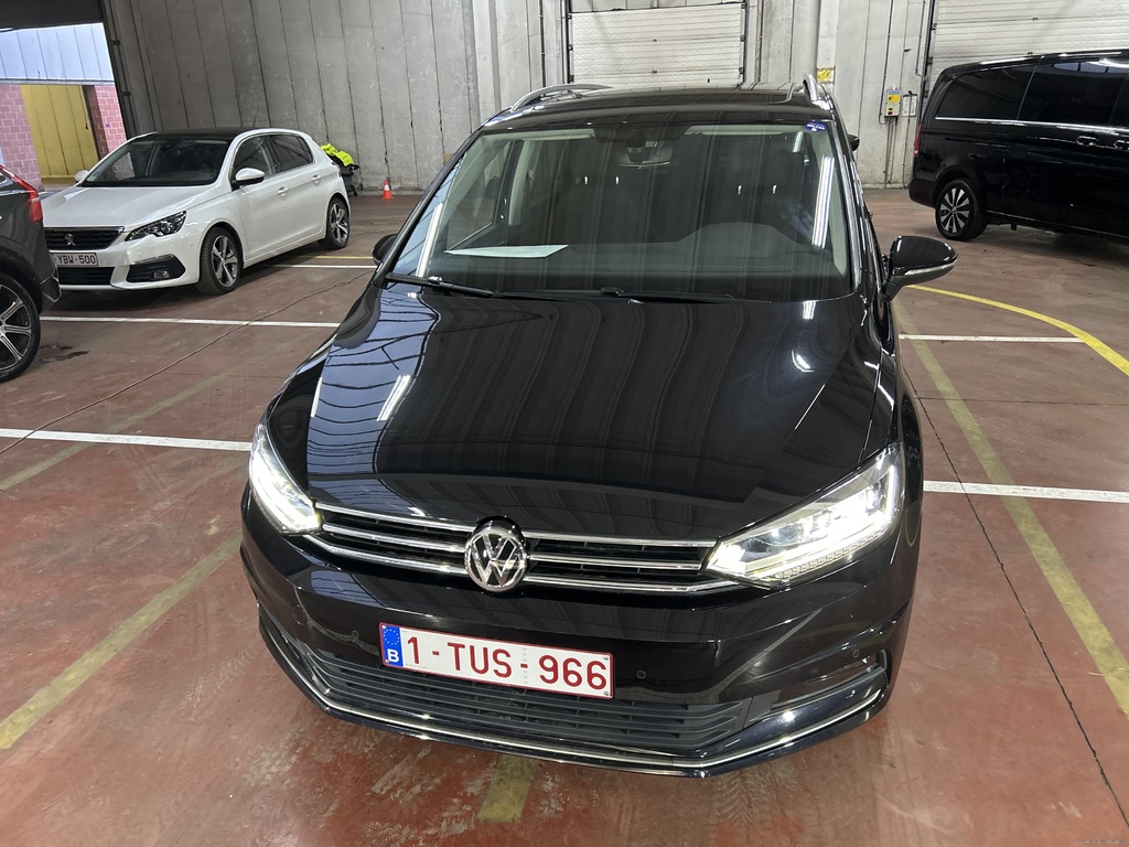 VW, Touran &#039;15, Volkswagen Touran 1.6 TDi SCR 85kW DSG Highline 5d