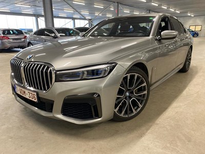 BMW 7 7 BERLINE 730dA xDrive 265PK First Class MSport Pack &amp; Driving Assistant Pro &amp; Touch Command &amp; Infrared WindShield &amp; Massage &amp; P