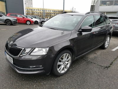 Skoda Octavia Combi  (5E5)(03.2017-&amp;gt;) OctCom 2.0TSI 140 Style 4x4 AT