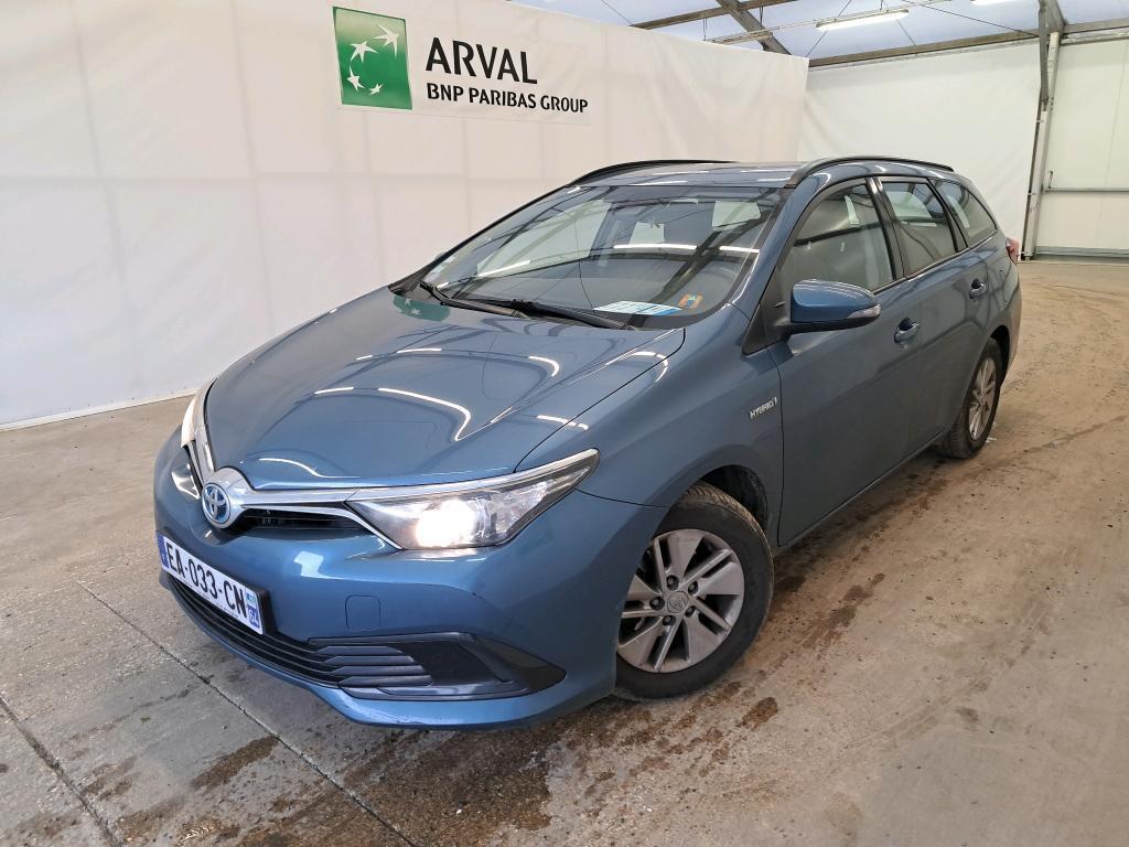 TOYOTA Auris Touring Sports 5p Break Hybride 136h Tendance Business