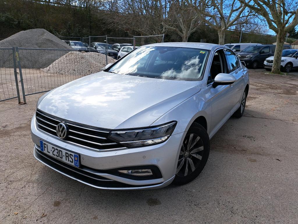 VOLKSWAGEN Passat / 2019 / 4P / Berline 1.6 TDI 120 DSG7 BUSINESS