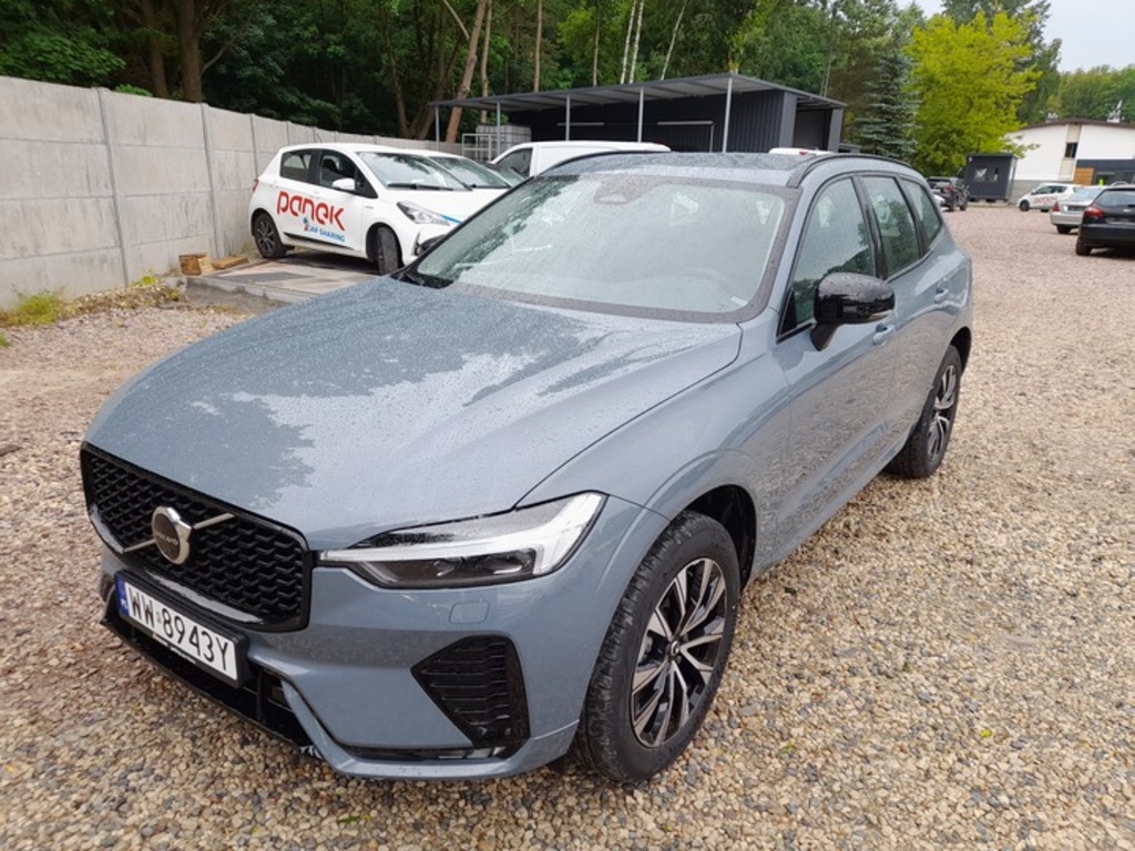 Volvo XC60 B4 D Mild Hybrid AWD Plus Dark Auto 5D SUV 145KW/197PK