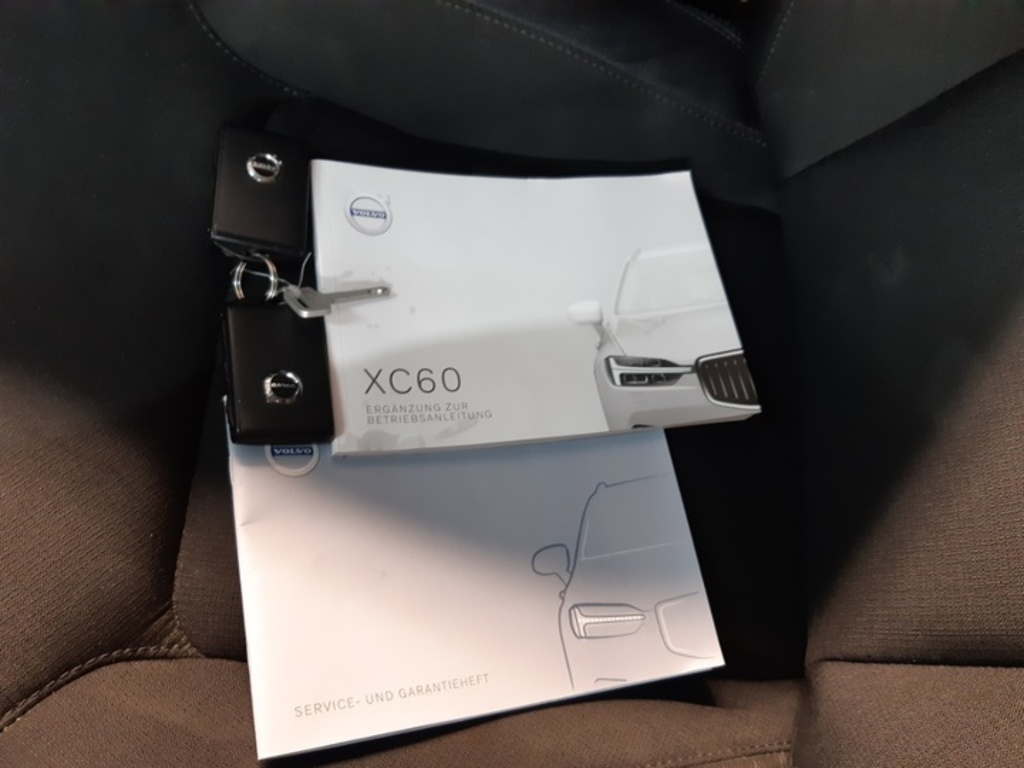 Volvo XC60 D4 Momentum Pro