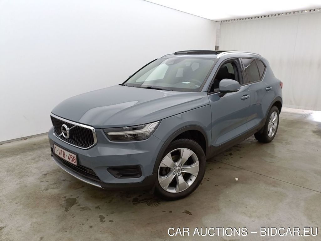 Volvo XC40 D3 Momentum Pro 5d