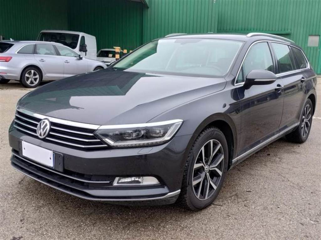 VOLKSWAGEN PASSAT / 2014 / 5P / STATION WAGON VARIANT 2.0 TDI 110KW EXECUTIVE BMT DSG